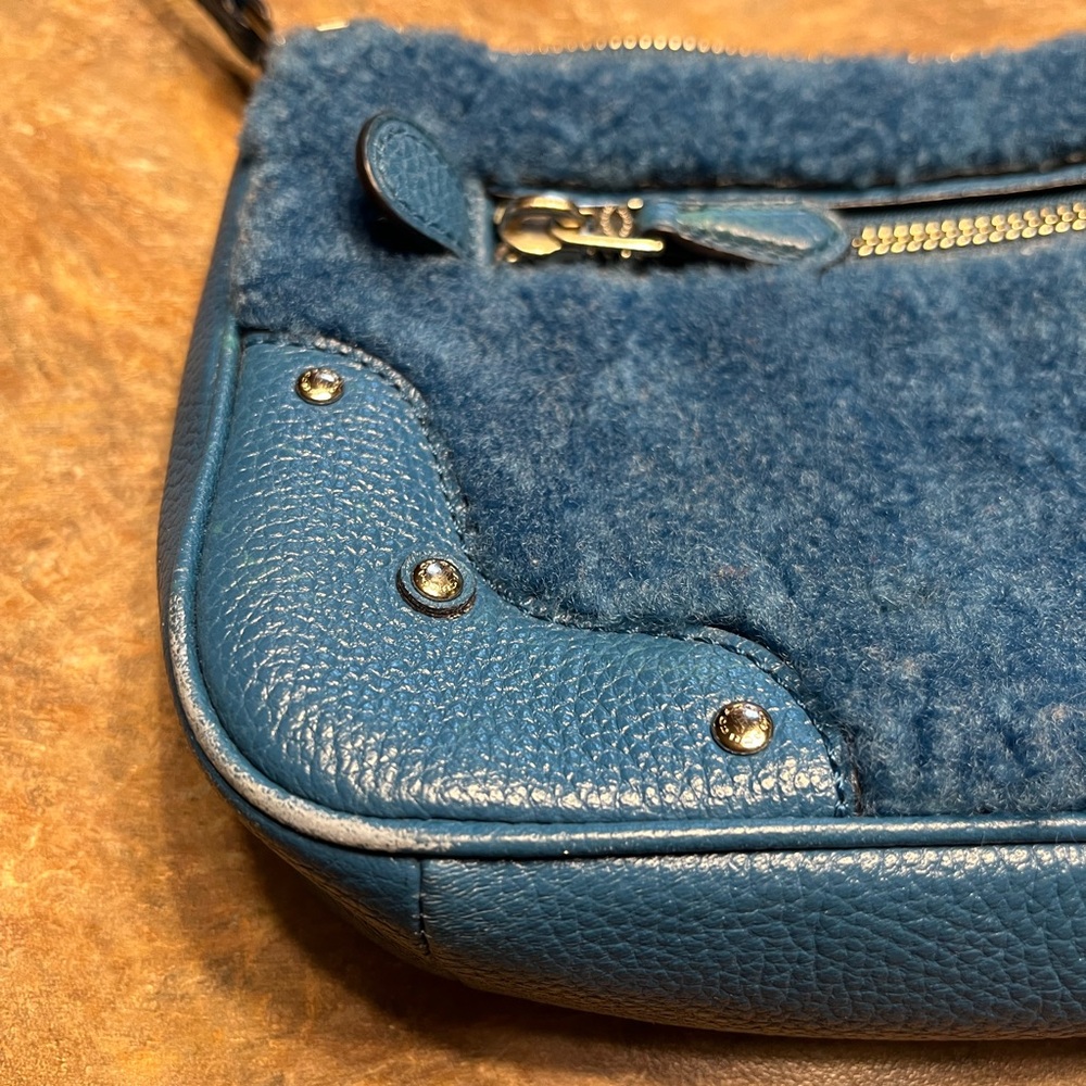Coach Small Rhyder Pochette Crossbody Bag Blue Shearling Leather Silver Hardware - Picture 5 of 8